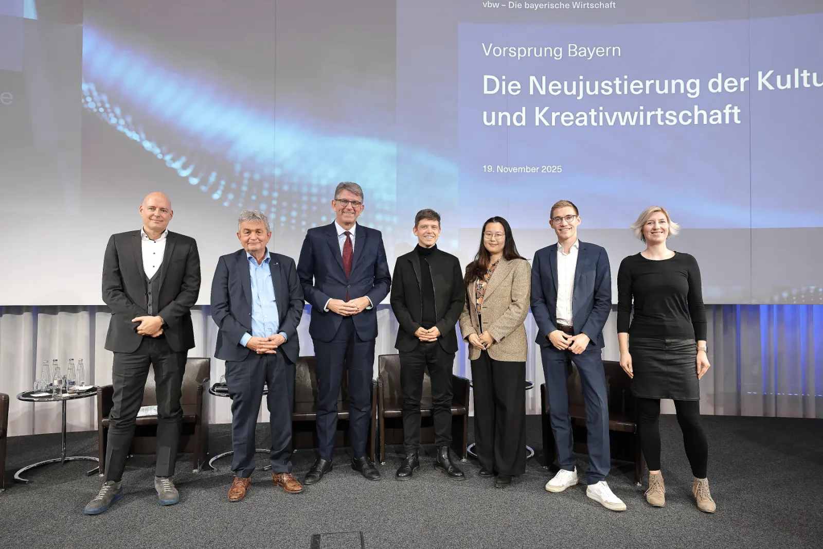 Group photo from the vbw Media Congress in Munich